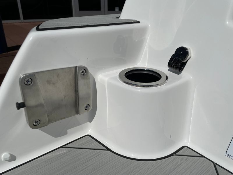 Boat Image 12
