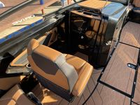 Gallery Image 38