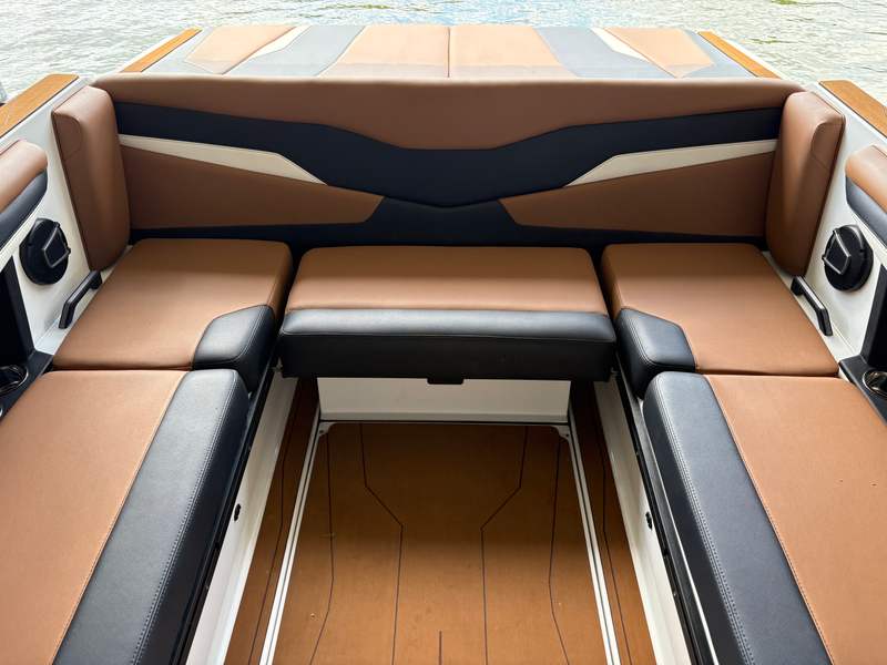 Boat Image 5