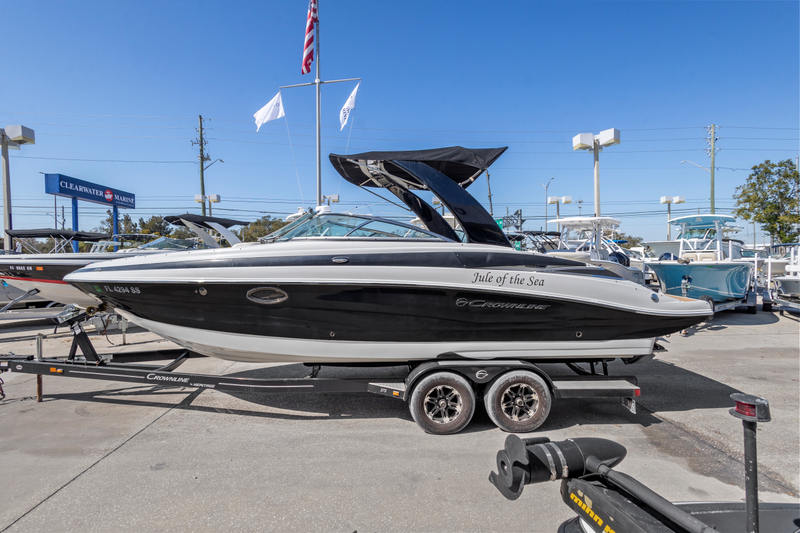 2019 Crownline 275 SS