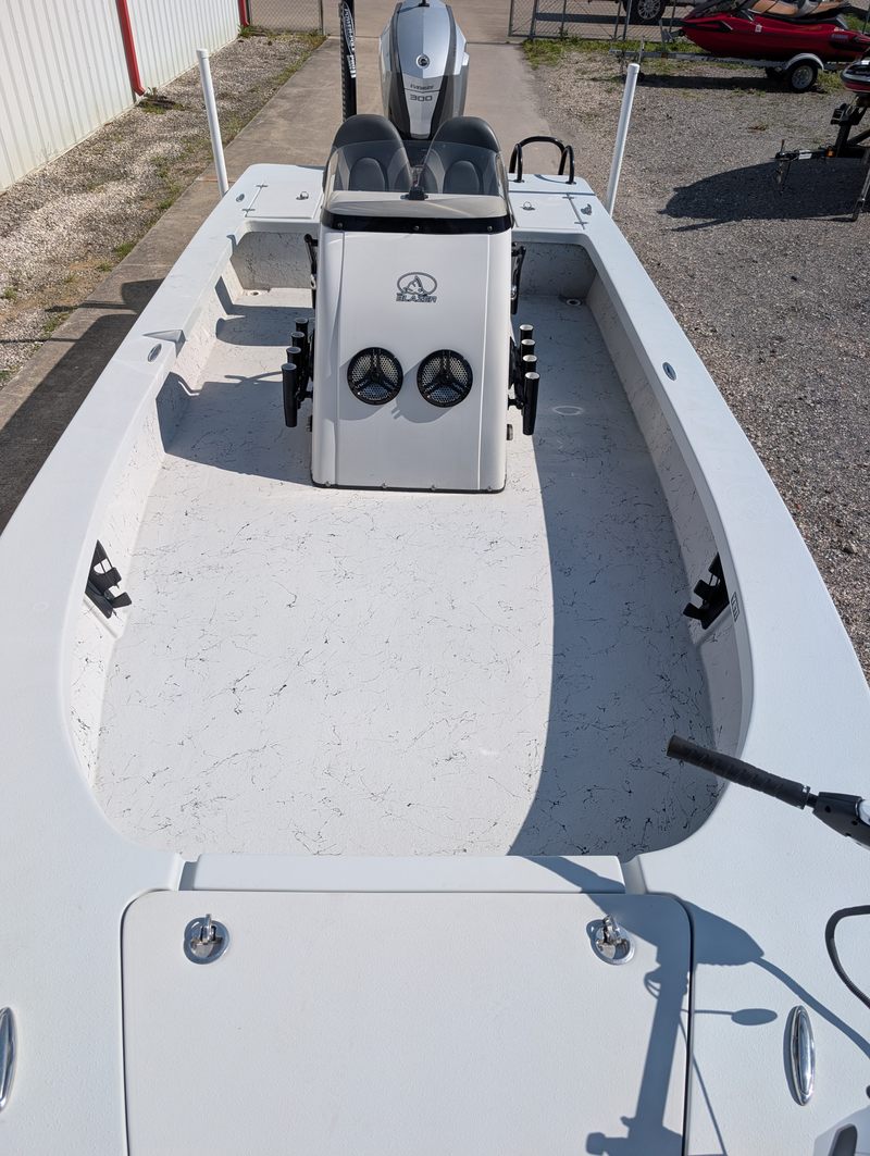 Boat Image 20