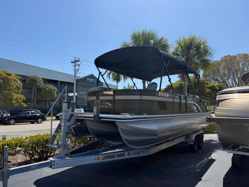 2023 Bennington 26 LXSB