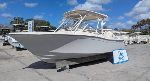 2026 Grady white Freedom 235