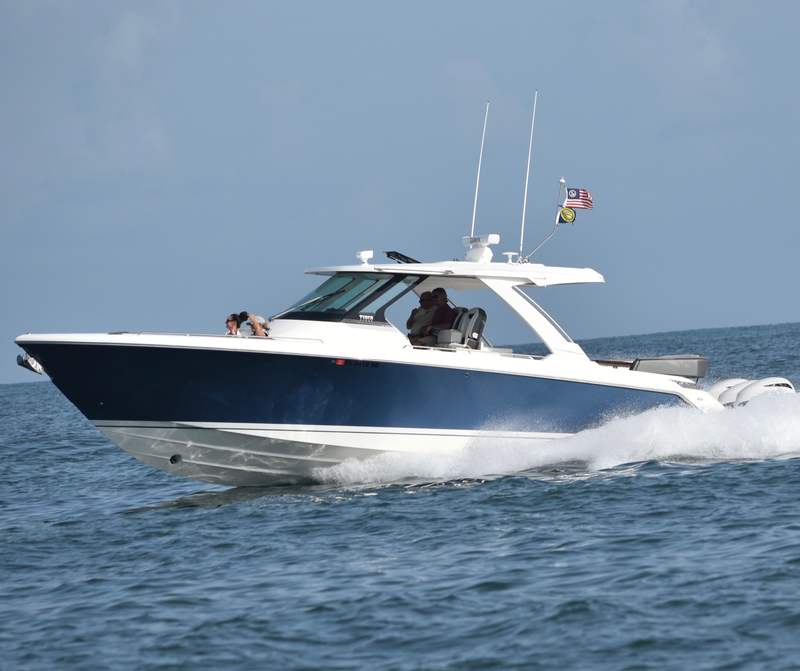 2020 Tiara Yachts 38 LS