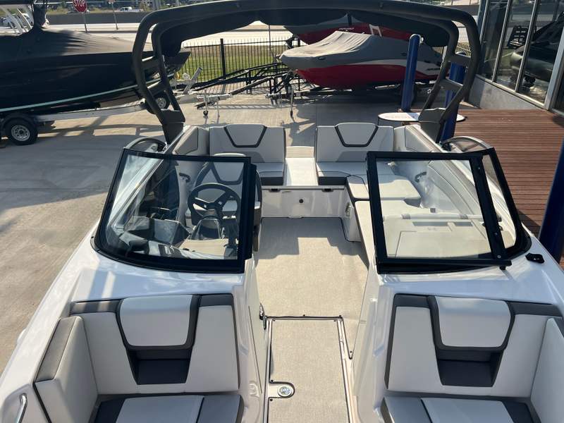 Boat Image 25